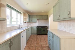 Kitchen- click for photo gallery